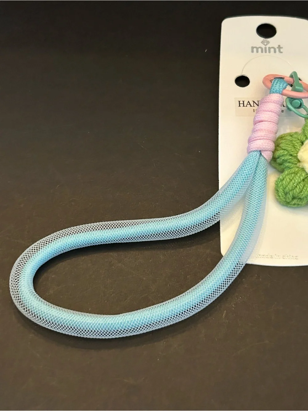 Mint Handmade Assorted Color Daisy Wristlet Bag Charm Keychain Card Holder NWT